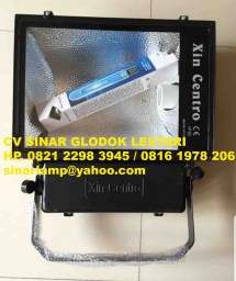 Kap Lampu Sorot HPI-T 250 Watt Xin Centro IP65